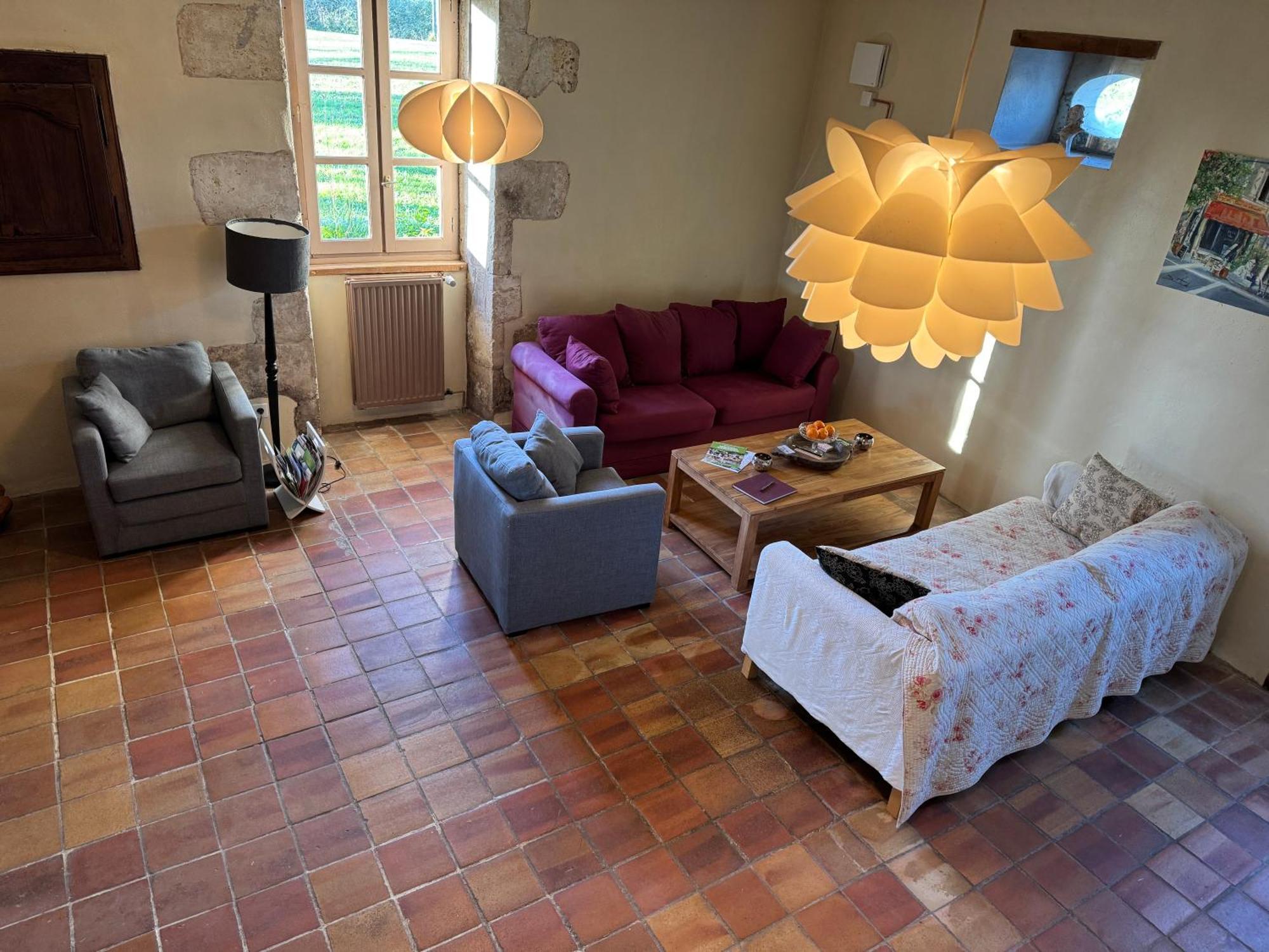 Gite De L'Edelinie Nanteuil-Auriac-de-Bourzac Екстериор снимка